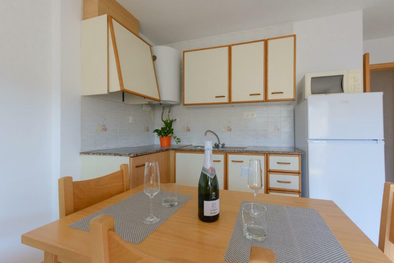 Zeus Sant Jordi Apartman Salou Kültér fotó